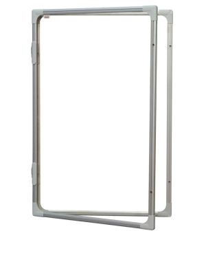 Vitrína interiérová s vertikálnym otváraním 120x90cm, magnetický povrch, model 2